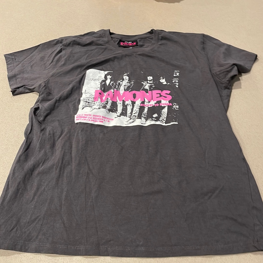 Ramones Tee By Cotton On